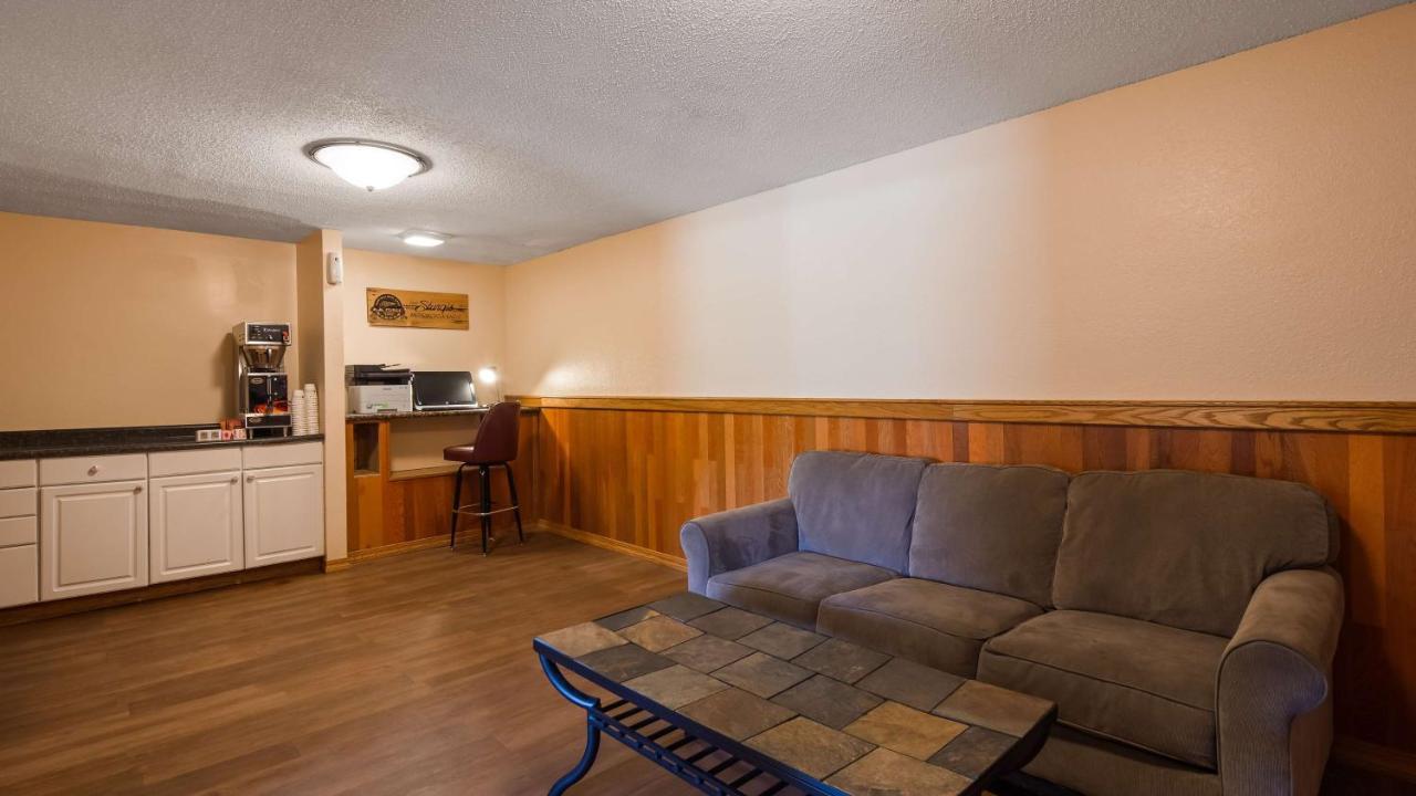 Sturgis Lodge And Suites Εξωτερικό φωτογραφία